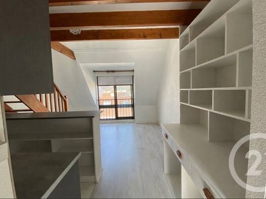 Duplex à louer 810 € 1 pièce 27,7 m² 3ème étage Orsay 91400