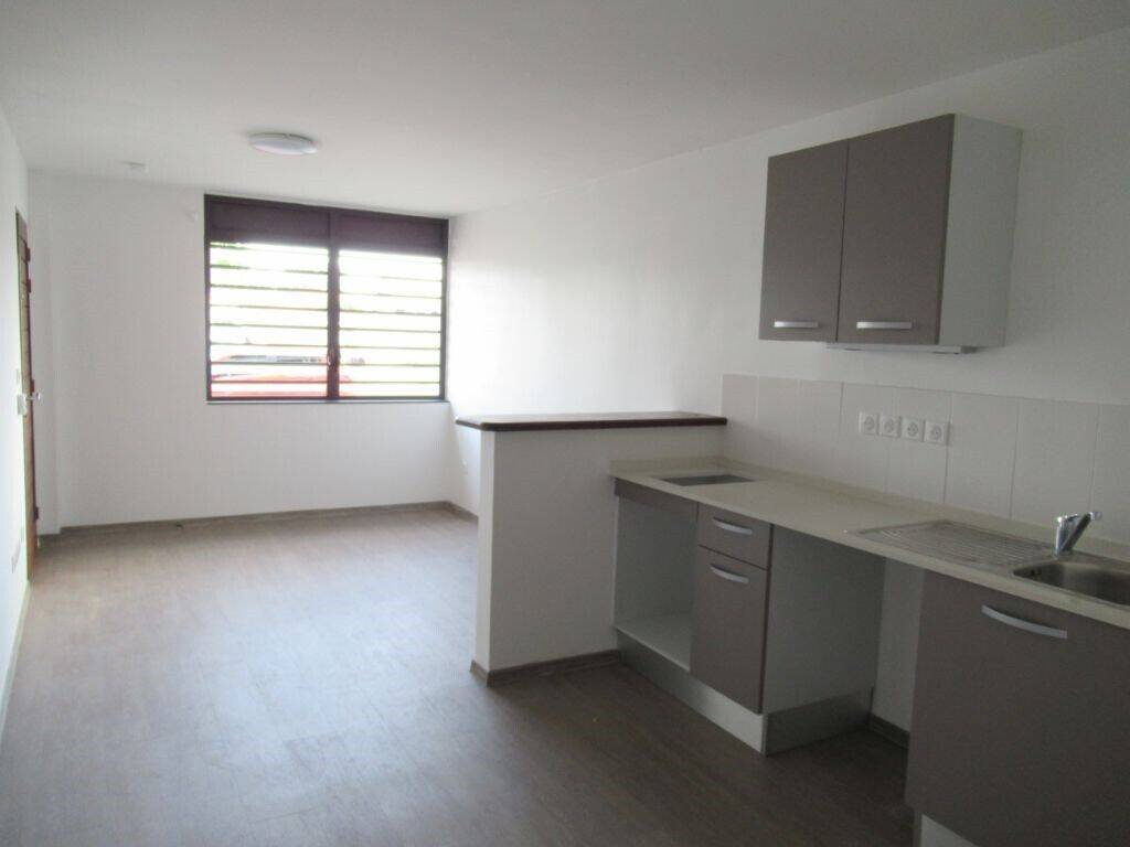 Maison à louer, 46m², CAYENNE