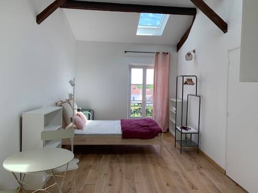 Appartement à louer - Première occupation - logement étudiant 670 € 1 pièce 20,8 m² Étage 2/2 Mareil-Marly 78750