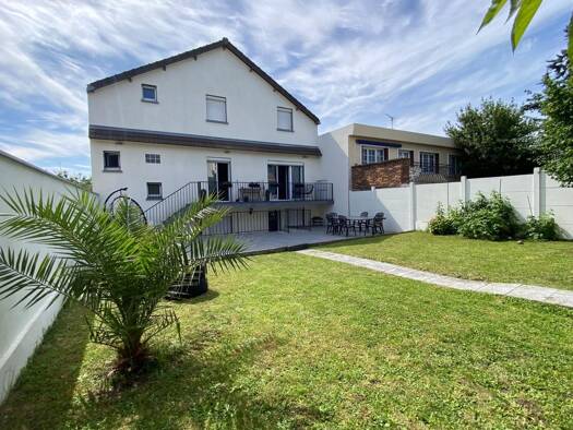 Maison à vendre 675 000 € 8 pièces 5 chambres 285 m² 380 m² de terrain Haut Bonneuil Bonneuil-sur-Marne 94380