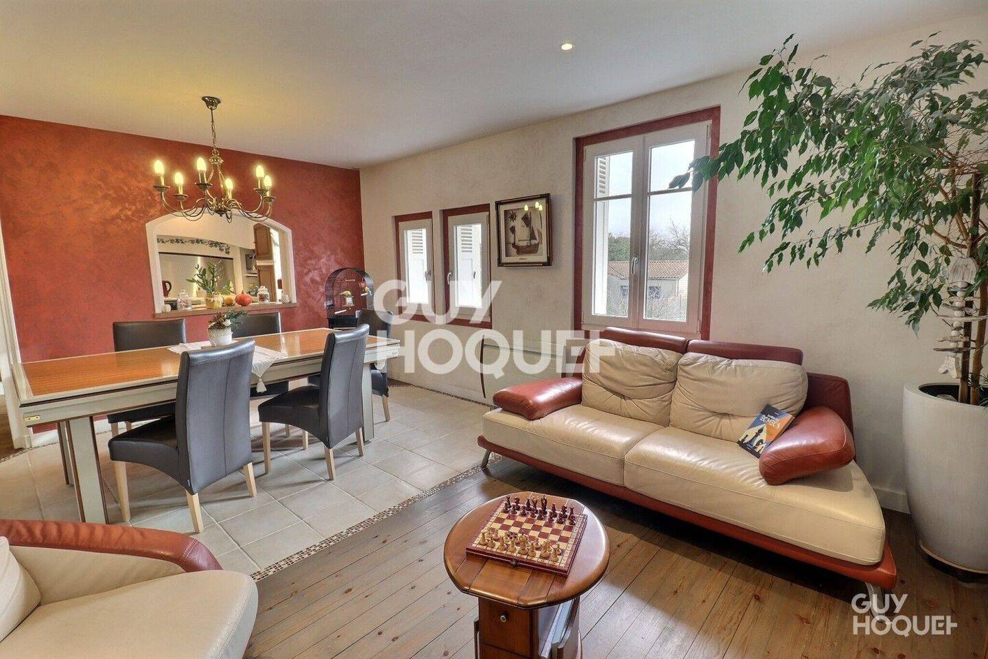 Maison à vendre, 170m², SURGERES