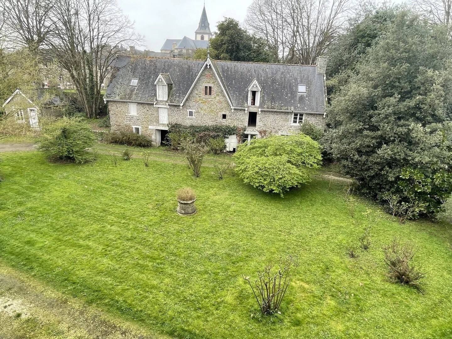 Maison à vendre, 379m², PLOUER SUR RANCE