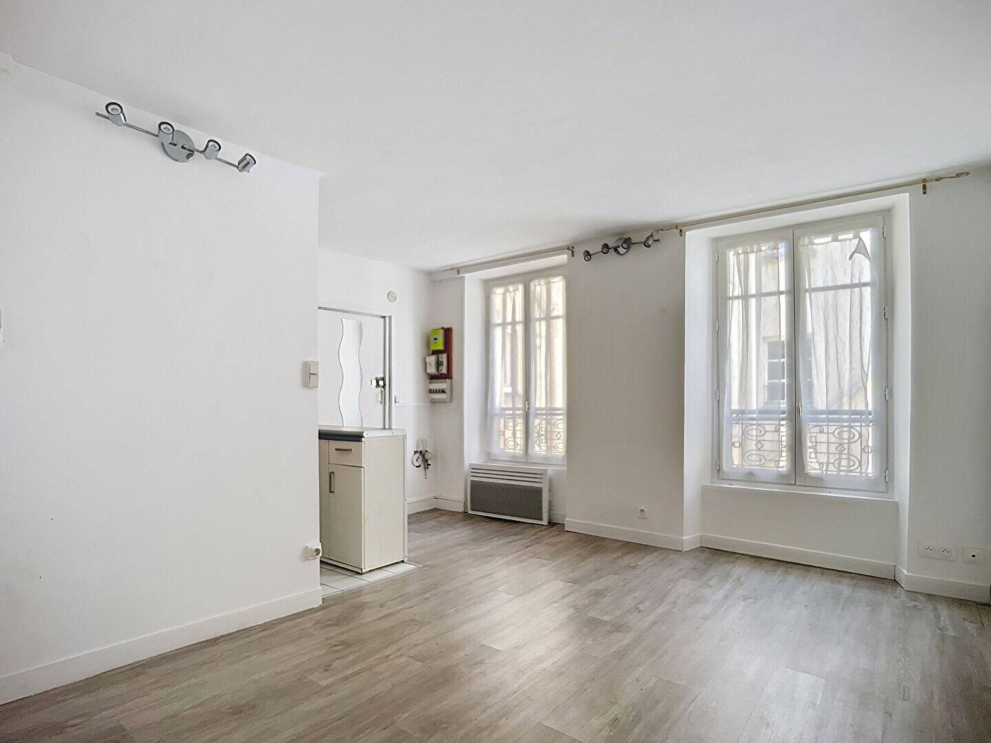 Maison à louer, 17m², VERSAILLES