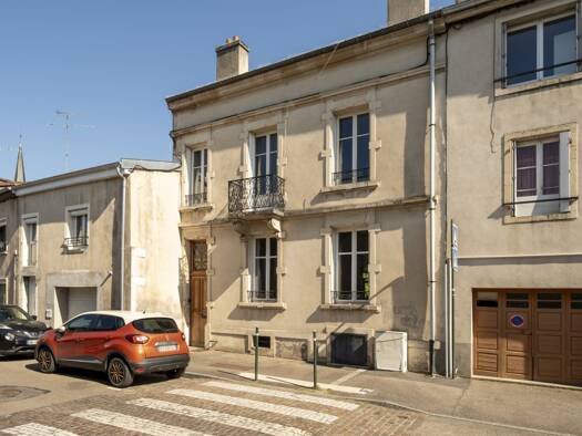 Maison à vendre 365 000 € 11 pièces 8 chambres 270 m² 800 m² de terrain Village Petit Arbois Laxou 54520