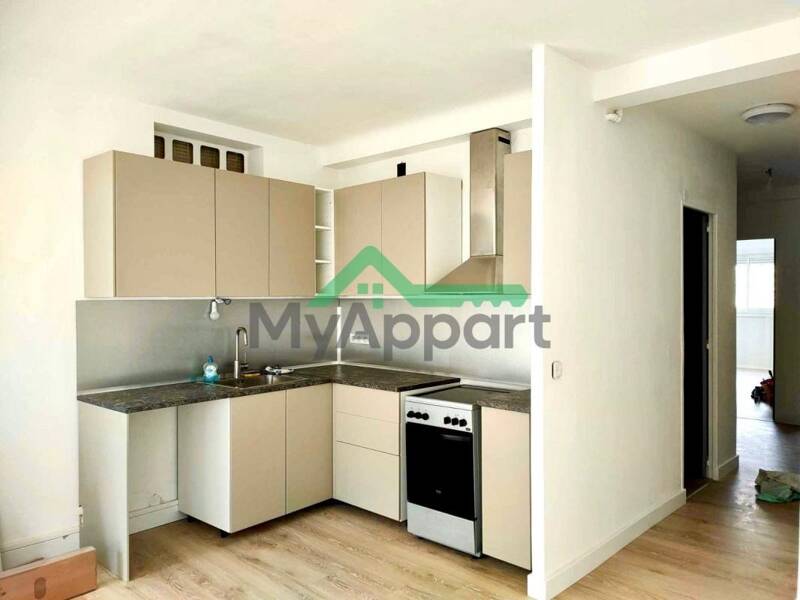 Maison à louer, 65m², MARSEILLE 8E