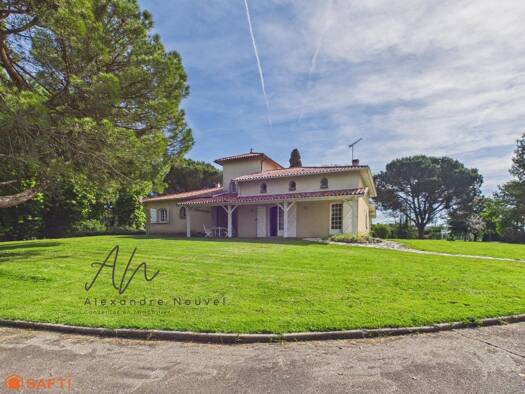 Maison à vendre 370 800 € 4 pièces 3 chambres 171 m² 5 000 m² de terrain Labastide-Saint-Pierre 82370