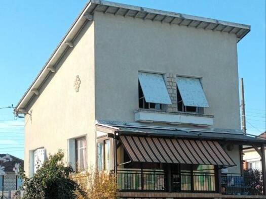 Maison à vendre 168 000 € 5 pièces 3 chambres 98 m² 595 m² de terrain Les Conches Auxerre 89000