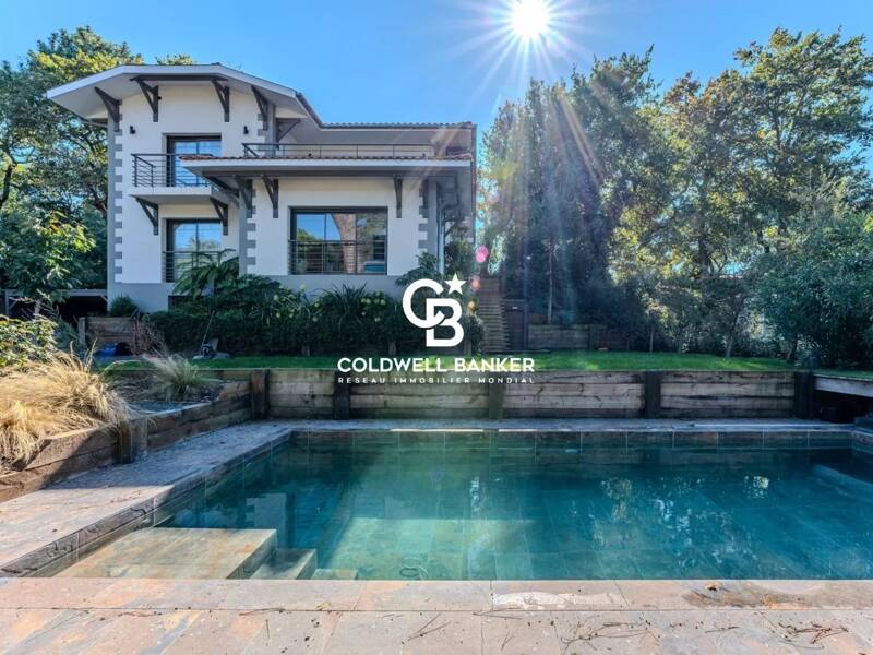 Maison à vendre, 356m², ARCACHON