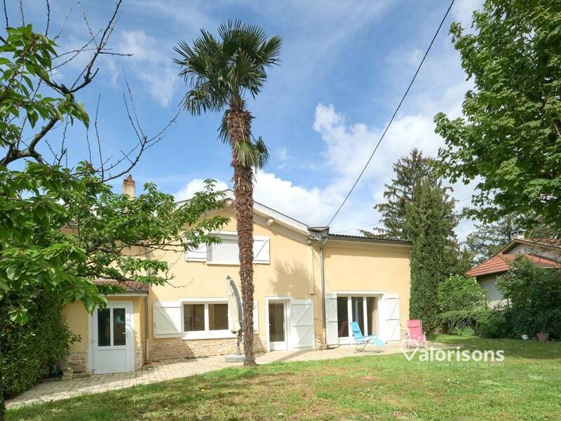 Maison à louer, 212m², MEYZIEU