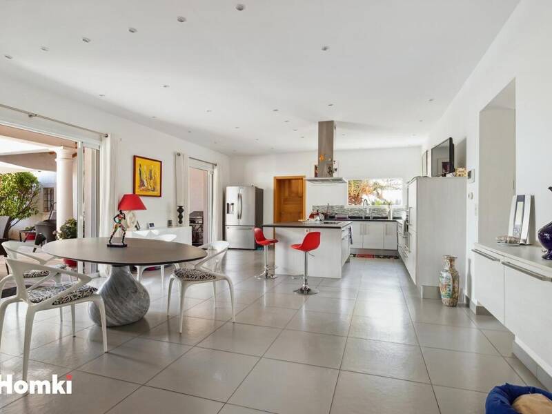 Maison à vendre, 210m², LE CANNET DES MAURES