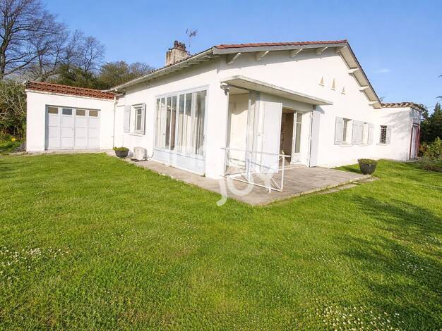 Maison de plain-pied à vendre 238 000 € 6 pièces 4 chambres 138 m² 1 232 m² de terrain Barri-Brioudes Muret 31600