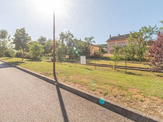 Terrain constructible à vendre 67 000 € 335 m² de terrain Neuves-Maisons 54230