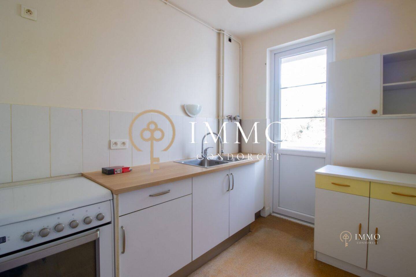 Maison à louer, 77m², BOURG LA REINE