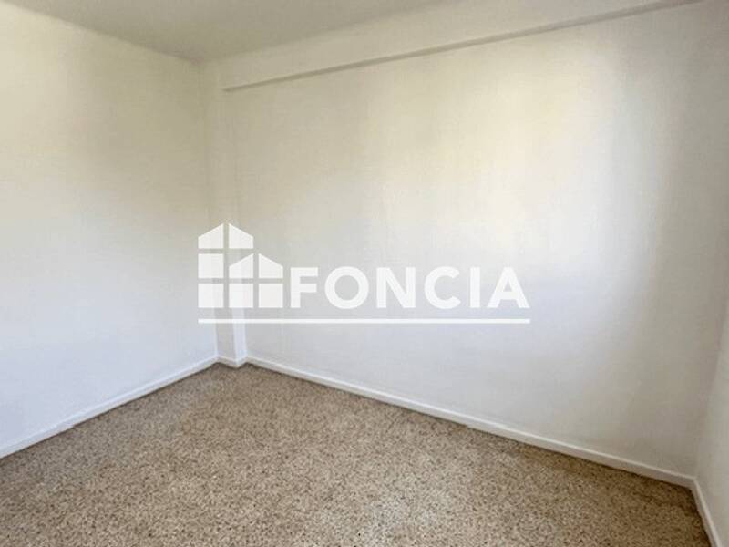 Maison à louer, 68m², SAINT LAURENT DU VAR