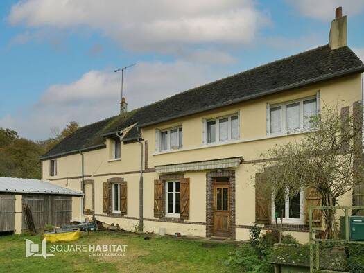 Maison à vendre 145 250 € 4 pièces 3 chambres 126 m² 994 m² de terrain La Madeleine Bouvet 61110