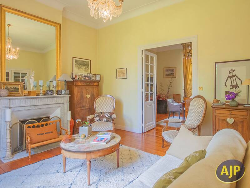 Maison à vendre, 207m², BORDEAUX