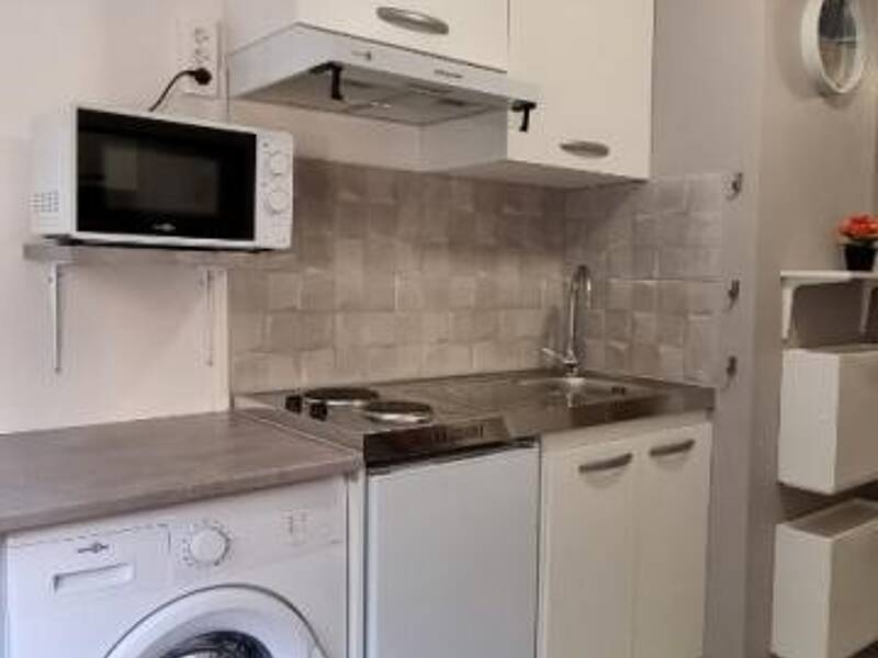 Maison à louer, 12m², MARSEILLE 2E