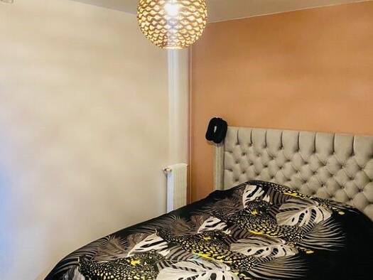 Studio à louer 550 € 1 pièce 12 m² Vieux Pays-Roseraie-Bourg-Cité de l'Europe- Le Merisier- Les Étangs Aulnay-sous-Bois 93600