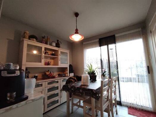 Appartement à louer 440 € 2 pièces 1 chambre 38 m² RDC Couzergues Ussel 19200