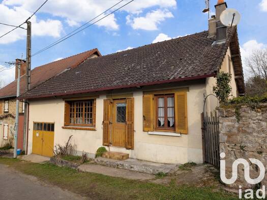 Maison à vendre 60 000 € 4 pièces 3 chambres 75 m² 261 m² de terrain Nexon 87800