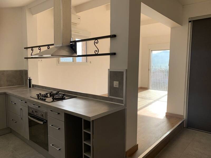 Maison à louer, 63m², PIERREFEU DU VAR