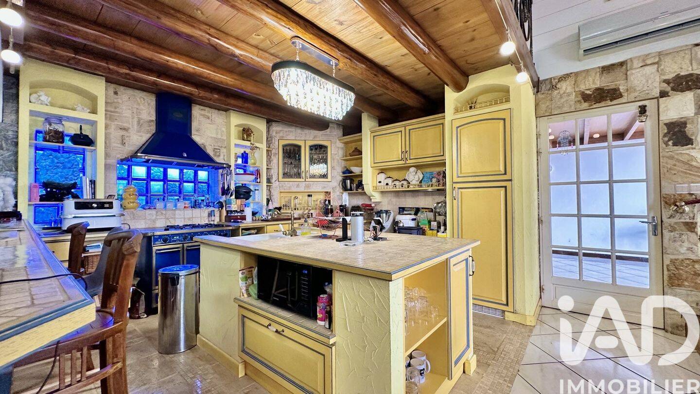 Maison à vendre, 195m², LE TAMPON