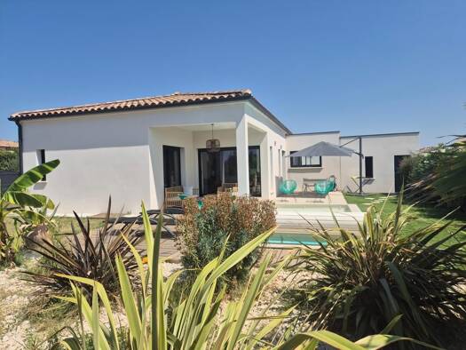 Maison à vendre 359 000 € 4 pièces 3 chambres 110 m² 730 m² de terrain Saint-Pons-la-Calm 30330