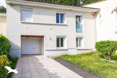 Maison à vendre 171 360 € 5 pièces 4 chambres 102 m² 348 m² de terrain Nord Soyaux 16800