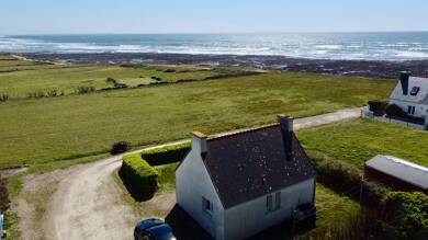 Maison de plain-pied à vendre 347 000 € 3 pièces 2 chambres 46 m² 755 m² de terrain Pouldreuzic 29710
