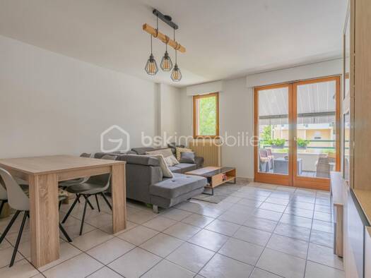Duplex à vendre 340 000 € 3 pièces 2 chambres 67 m² Étage 1/2 Epagny Metz-Tessy 74330