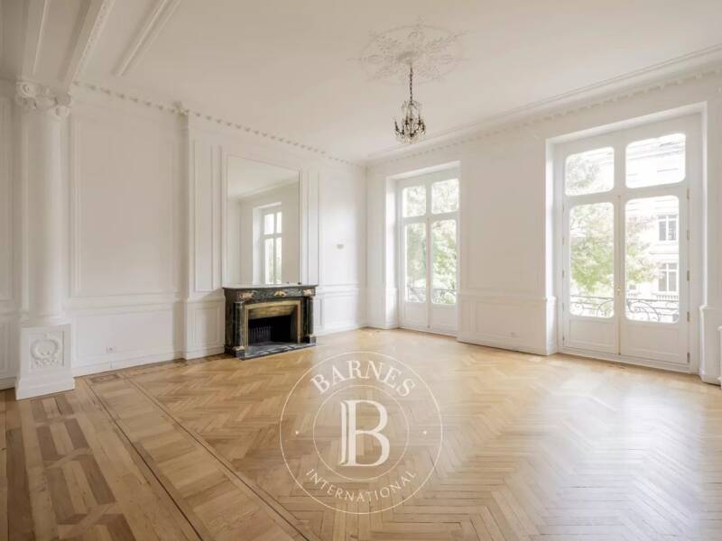 Maison à vendre, 313m², BORDEAUX