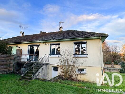 Maison de ville à vendre 97 000 € 4 pièces 3 chambres 72 m² 627 m² de terrain Saint-Fargeau 89170