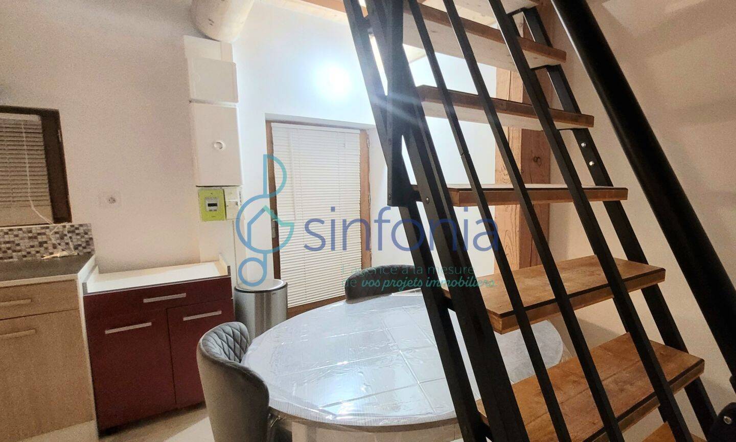 Maison à vendre, 32m², SAINT QUENTIN LA POTERIE