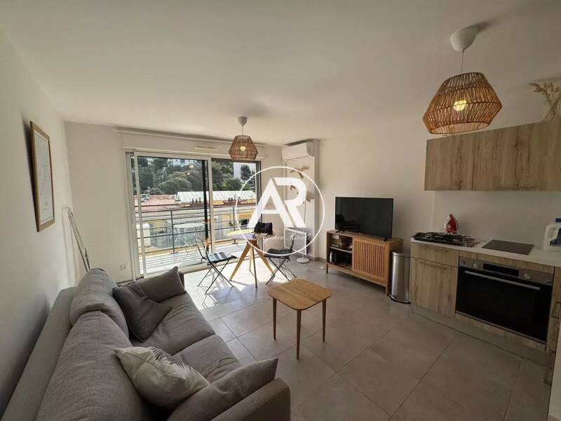 Maison à louer, 28m², NICE