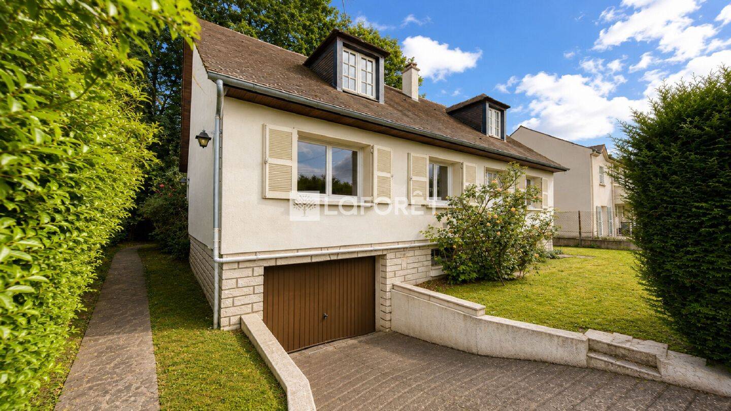 Maison à vendre, 129m², ROISSY EN BRIE