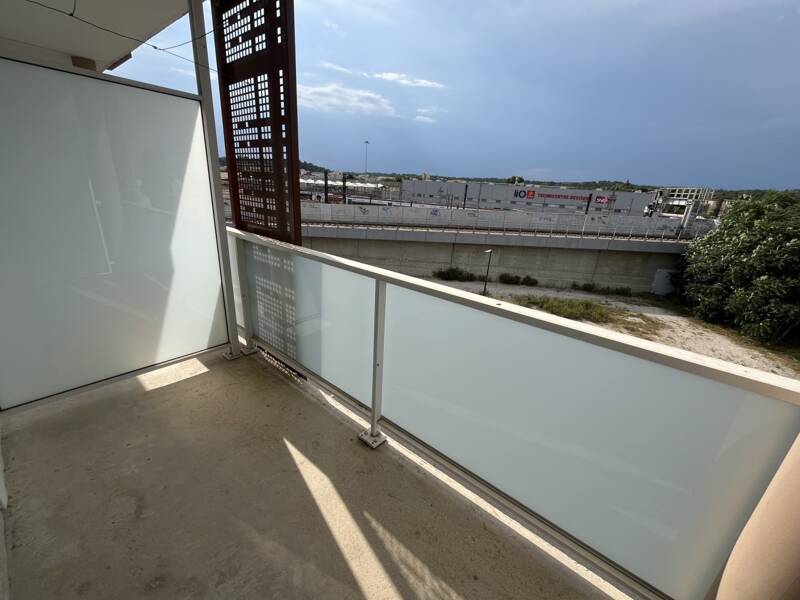 Maison à louer, 18m², NIMES