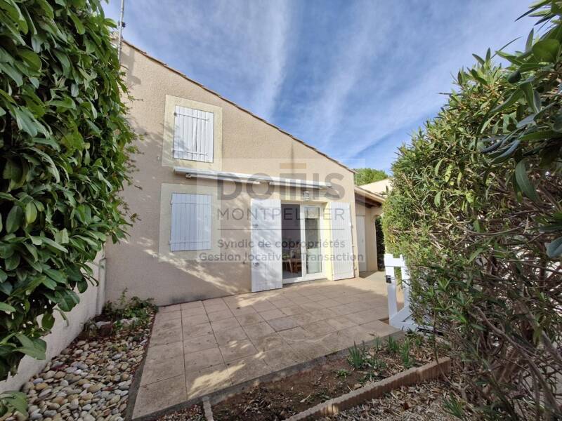 Maison à vendre, 33m², VIC LA GARDIOLE