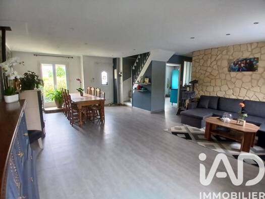 Maison à vendre 264 900 € 6 pièces 5 chambres 148 m² 1 181 m² de terrain Caumont 27310