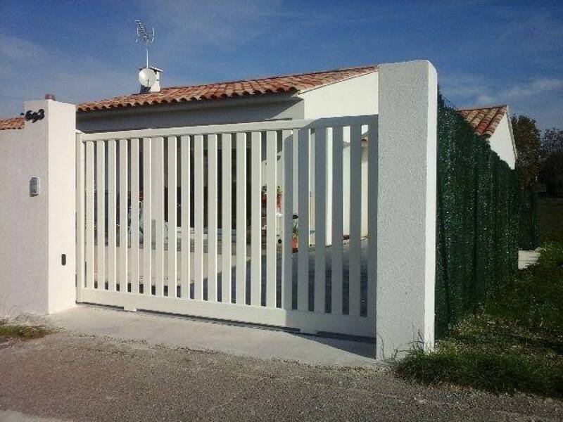 Maison à louer, 115m², SIMIANE COLLONGUE