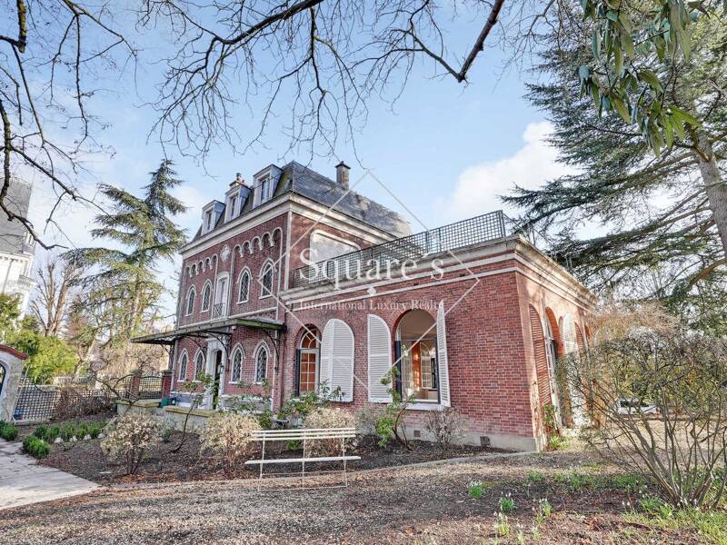 Maison à vendre, 360m², NANTERRE
