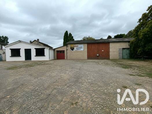 Local commercial à vendre 169 400 € 1 896 m² de surface de vente Saint-Pôtan 22550