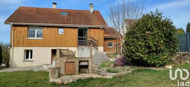 Maison de plain-pied à vendre 136 500 € 6 pièces 3 chambres 112 m² 900 m² de terrain Saint-Pierre-de-Frugie 24450