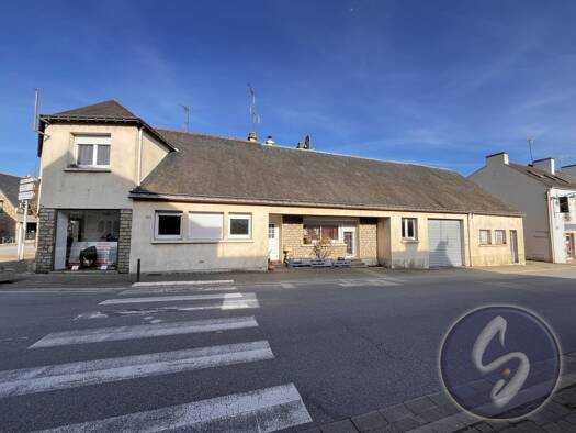 Immeuble à vendre 159 400 € 175 m² Ruffiac 56140