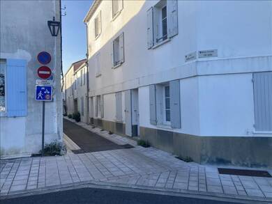 Appartement à vendre 120 960 € 2 pièces 1 chambre 43 m² RDC/2 Île D'Oléron Le Chateau d Oleron 17480