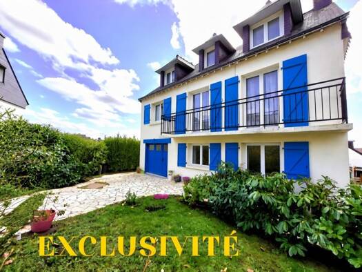 Maison à vendre 390 000 € 9 pièces 5 chambres 155 m² 541 m² de terrain Peri Centre Saint-Avé 56890
