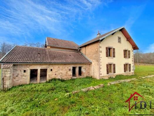 Maison à vendre 249 000 € 5 pièces 2 chambres 150 m² Belmont 70270