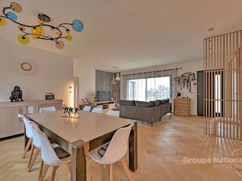 Maison à vendre, 120m², NIMES