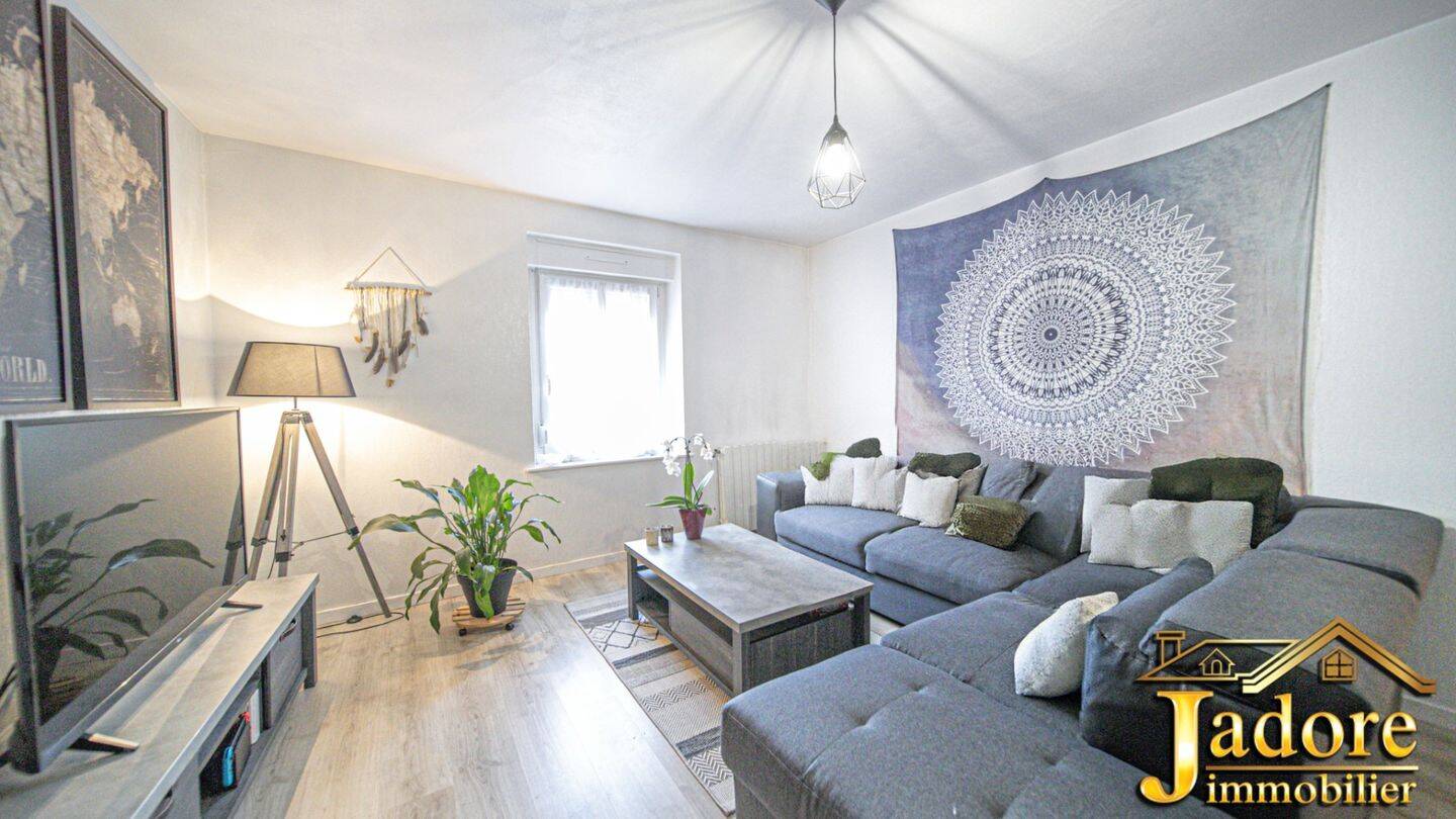 Maison à vendre, 75m², ETIVAL CLAIREFONTAINE
