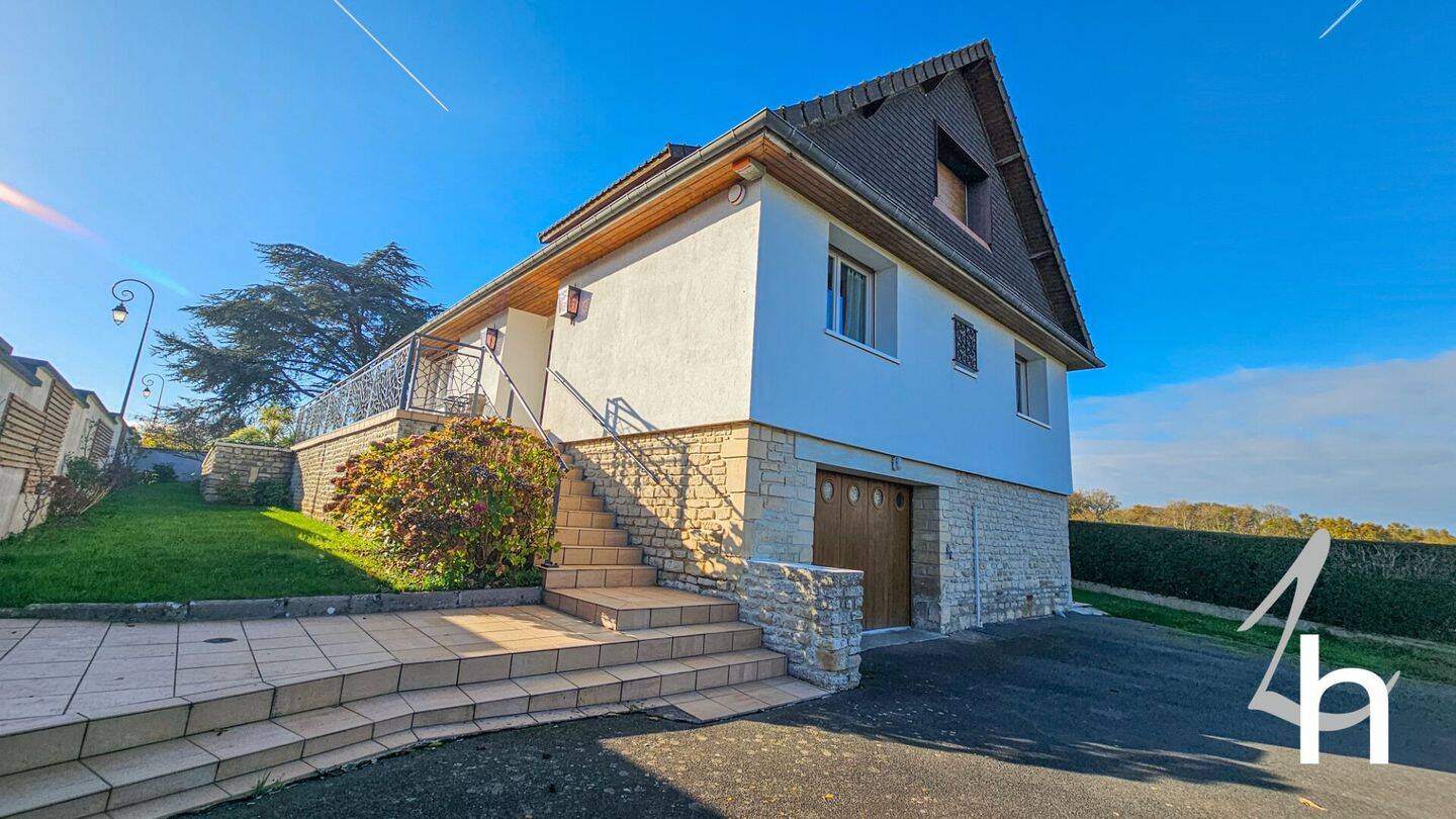 Maison à vendre, 119m², FONTAINE ETOUPEFOUR