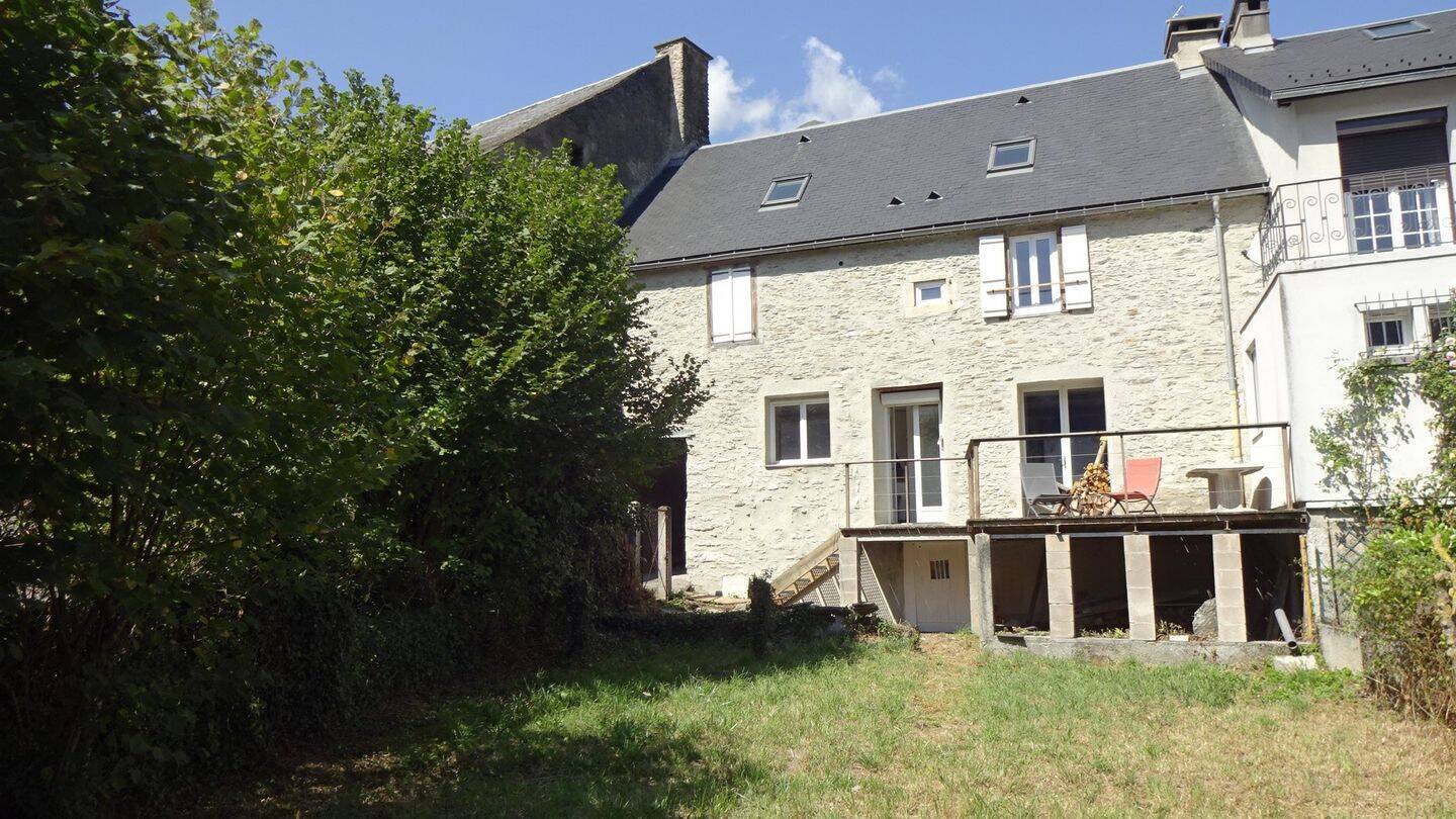 Maison à vendre, 120m², SAINT LARY SOULAN